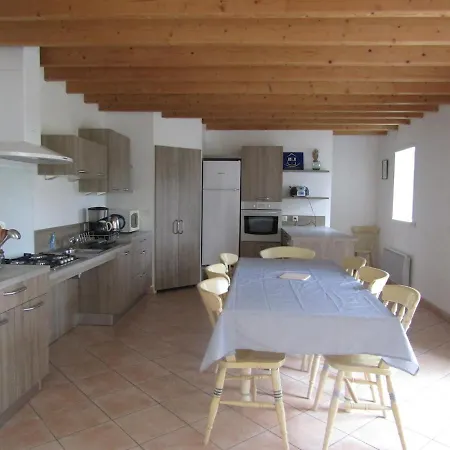 Pmr 8 Personnes, Piscine, 15 Min Puy Dufou Ferienhaus *